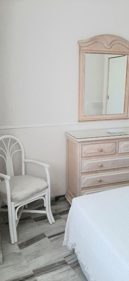 Apartamento Realengo Sevilla Ngoại thất bức ảnh